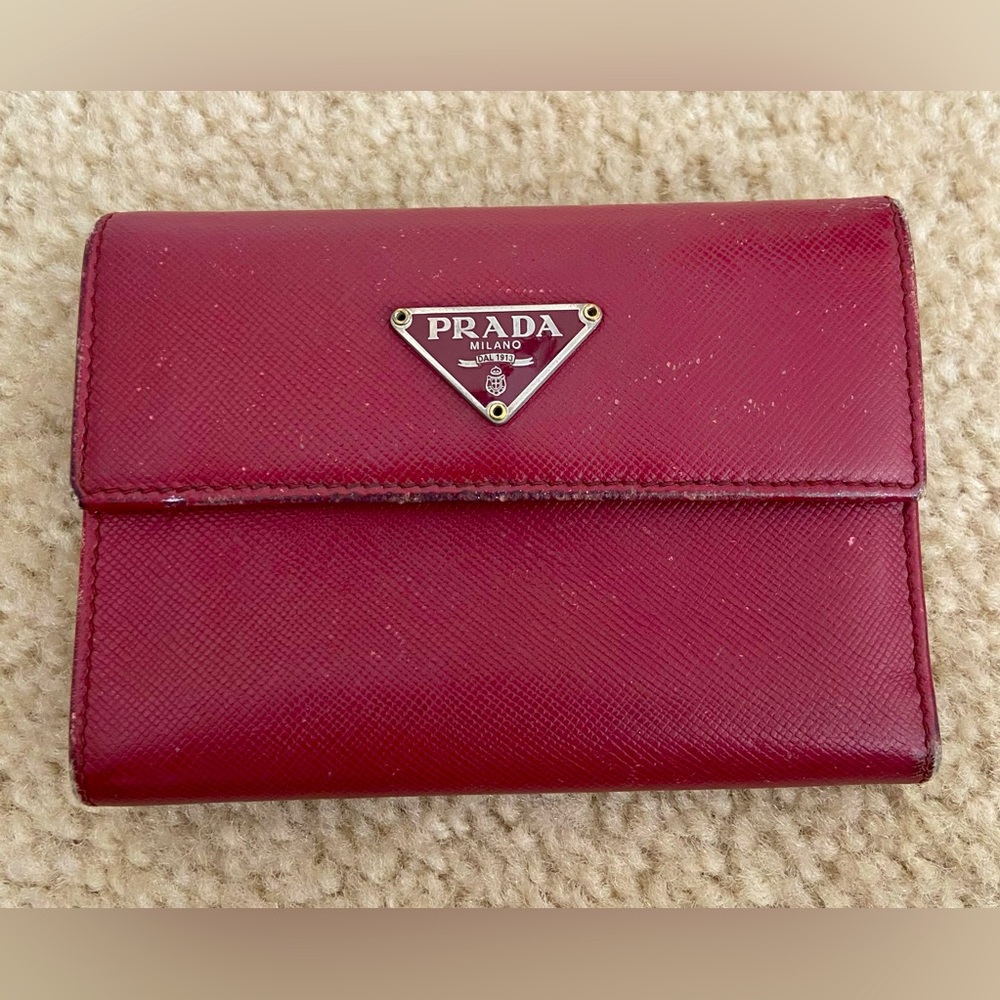 ✨Authentic Prada Burgundy Wallet✨ - Picture 1 of 11